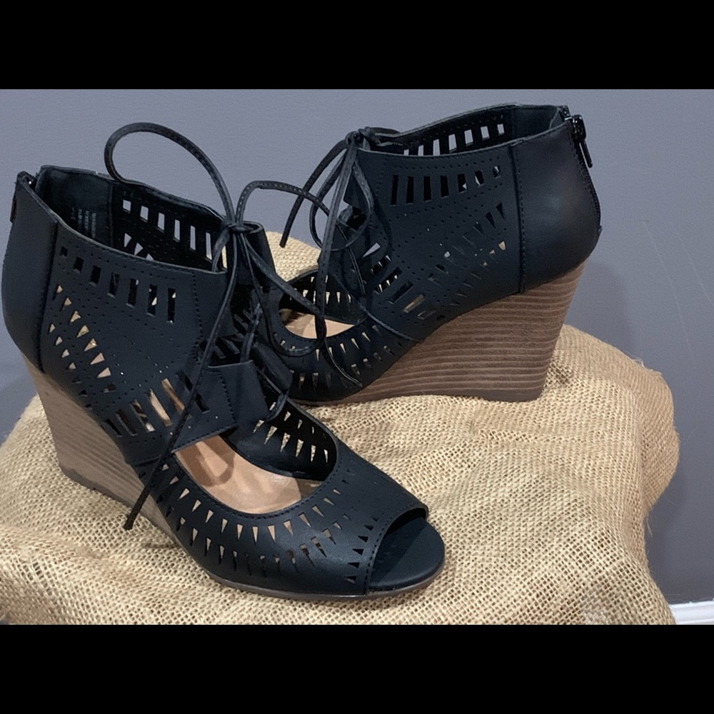 Black Wedge heel  sandal